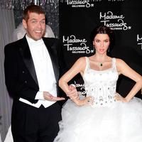 The unveiling of Kim Kardashian s wedding-themed wax figure dress | Picture 62807